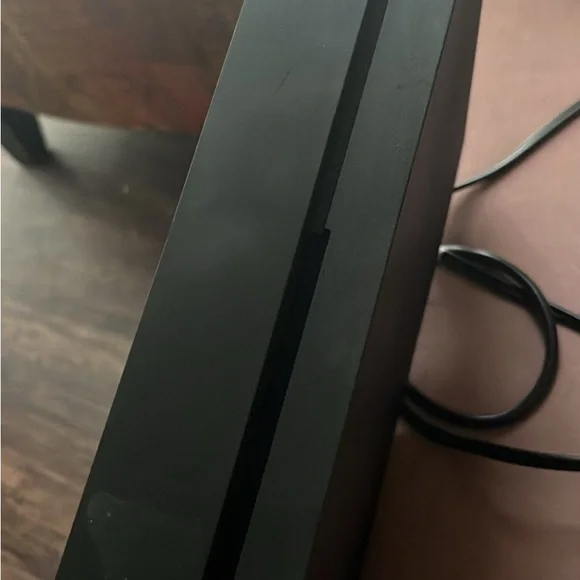 Xbox One Without Controller - Picture 4 of 5